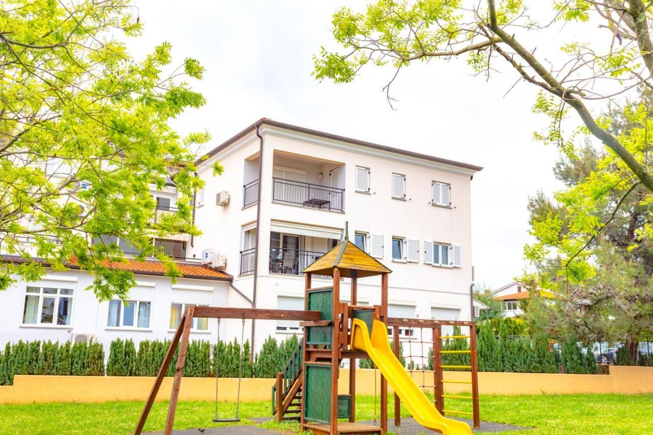Apartment Botic Пореч Екстериор снимка